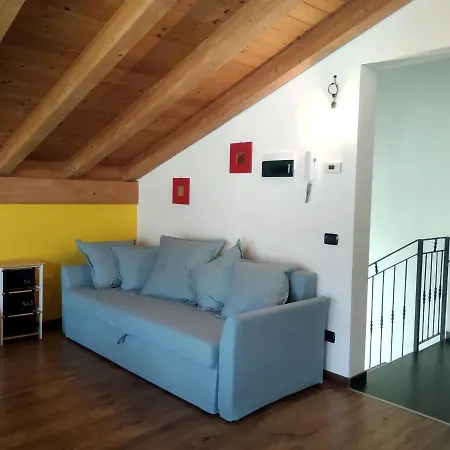 Superior Lake Mountain Apartmán Dubino
