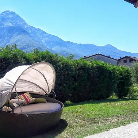 Superior Lake Mountain Apartmán Dubino